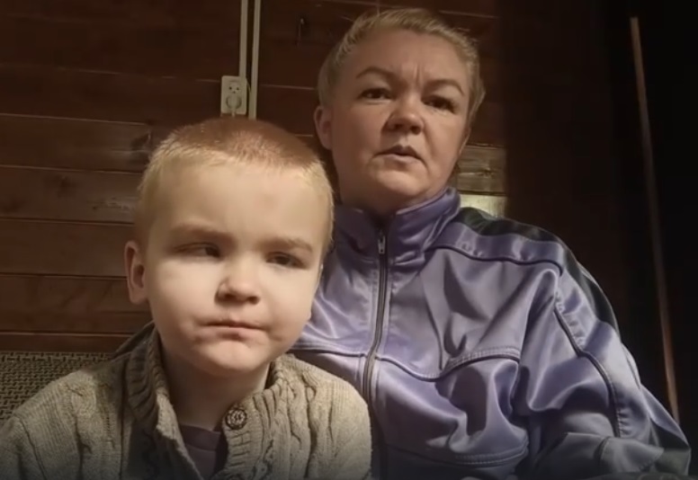 Благодарность мамы за помощь Егору Малышеву